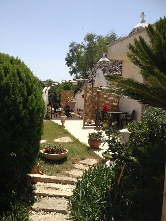 Trullicolarossa Villa Alberobello Buitenkant foto