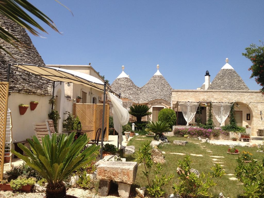 Trullicolarossa Villa Alberobello Buitenkant foto