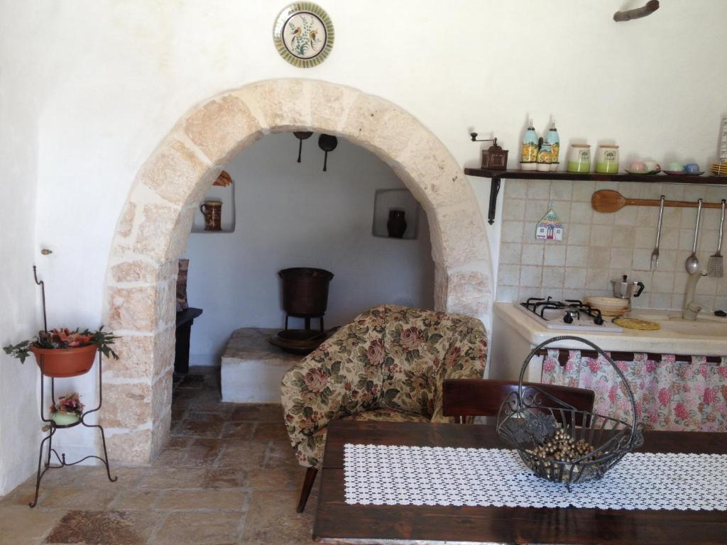 Trullicolarossa Villa Alberobello Kamer foto