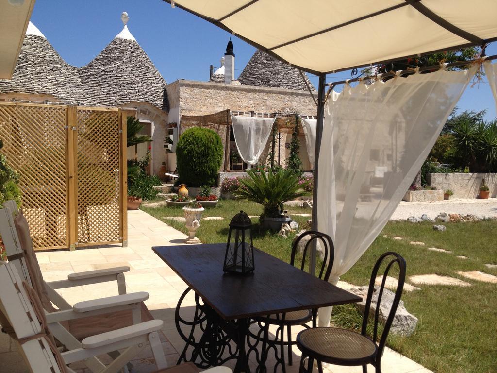 Trullicolarossa Villa Alberobello Buitenkant foto